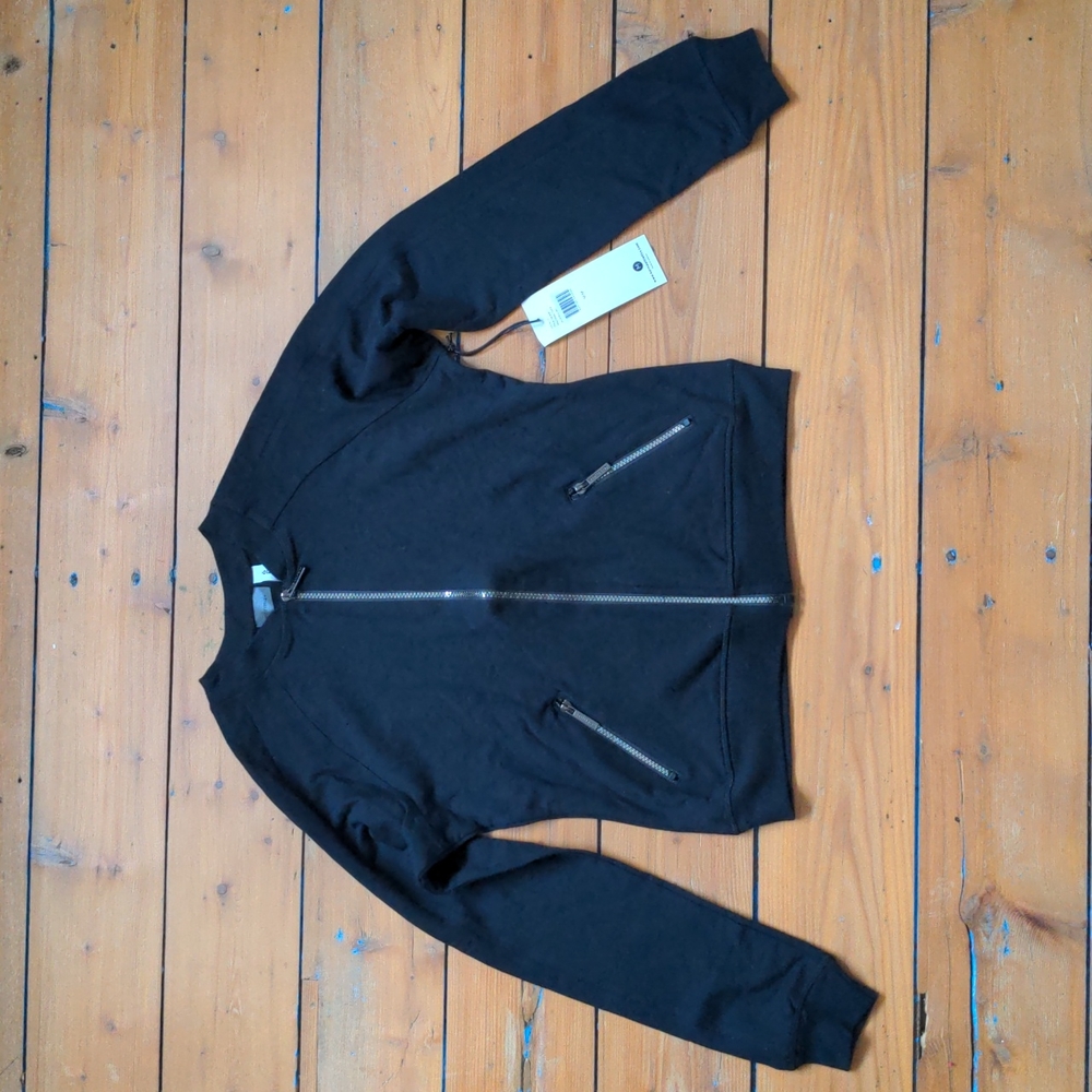136-**NWT**KARMA lightweight jacket